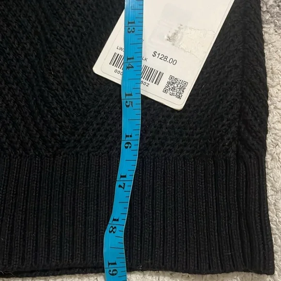 NWT- Lululemon - 2. New Heights Sweater - Picture 9 of 10